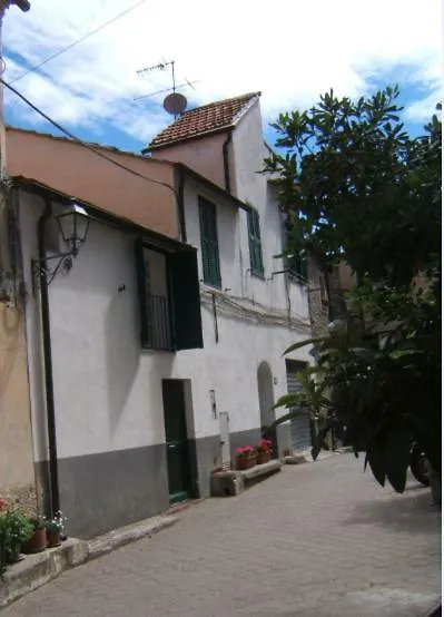 Agriturismo Ranise Franca Pietrabruna Ferienhaus